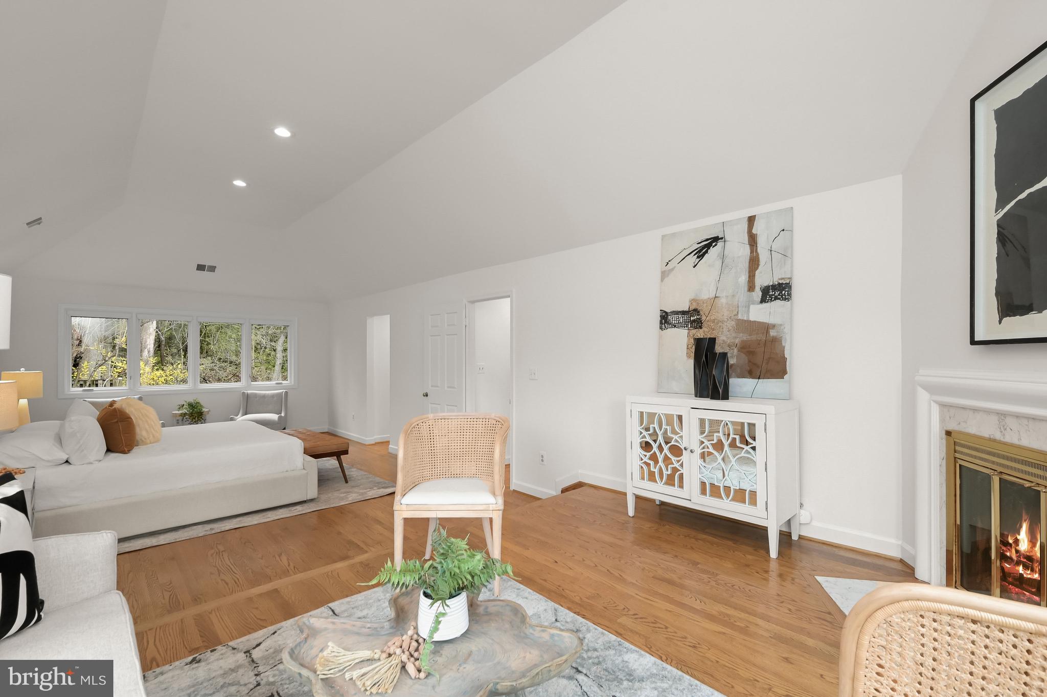 LOCUST RIDGE - Residential