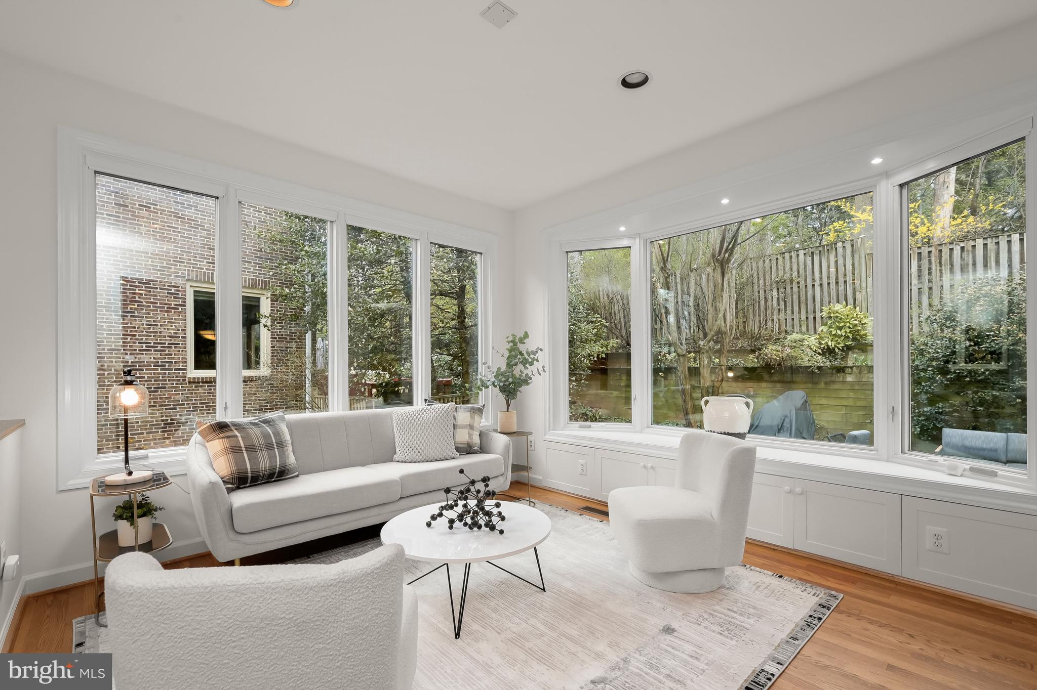 LOCUST RIDGE - Residential