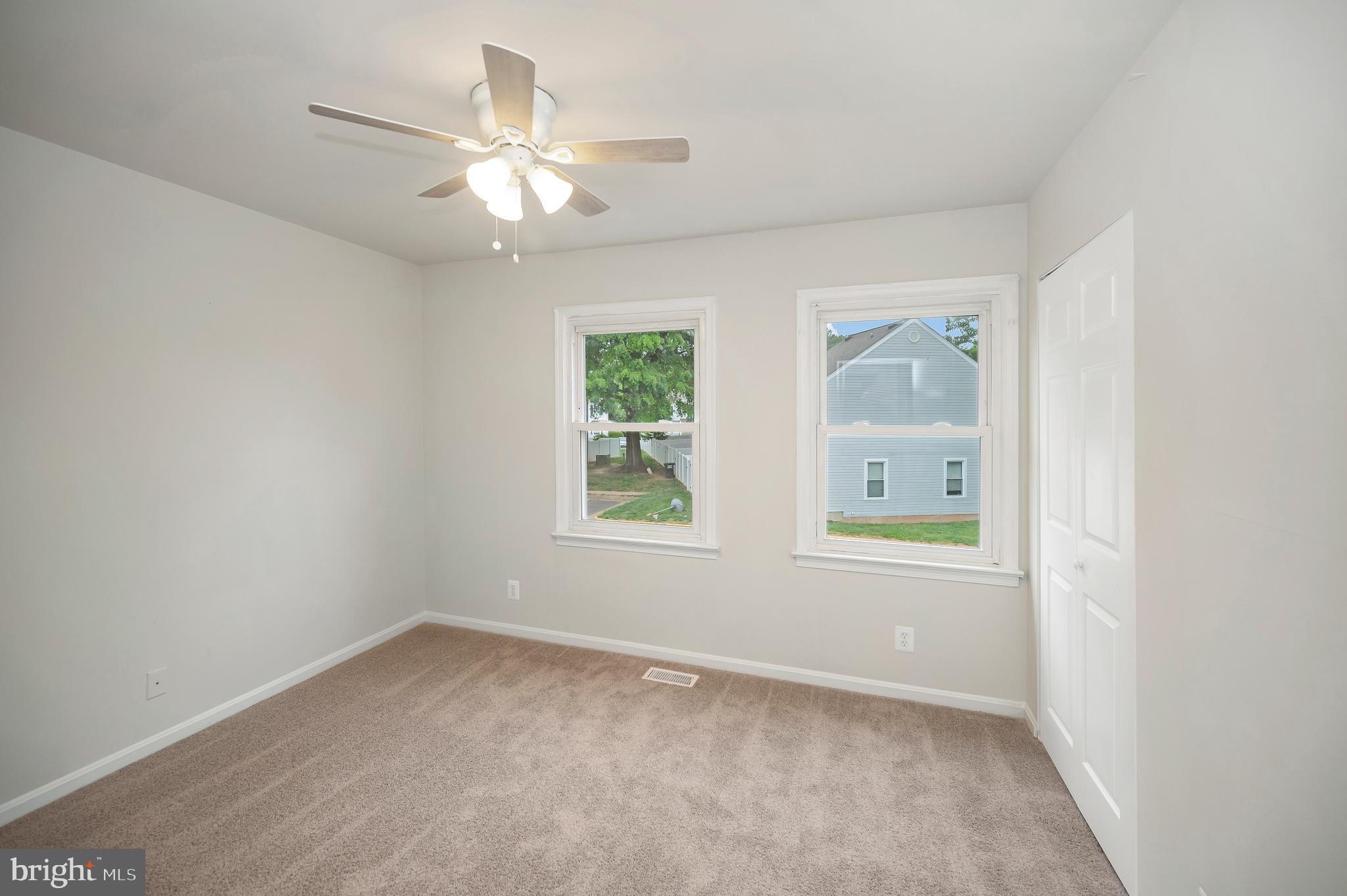 STAFFORD MEADOWS - Residential