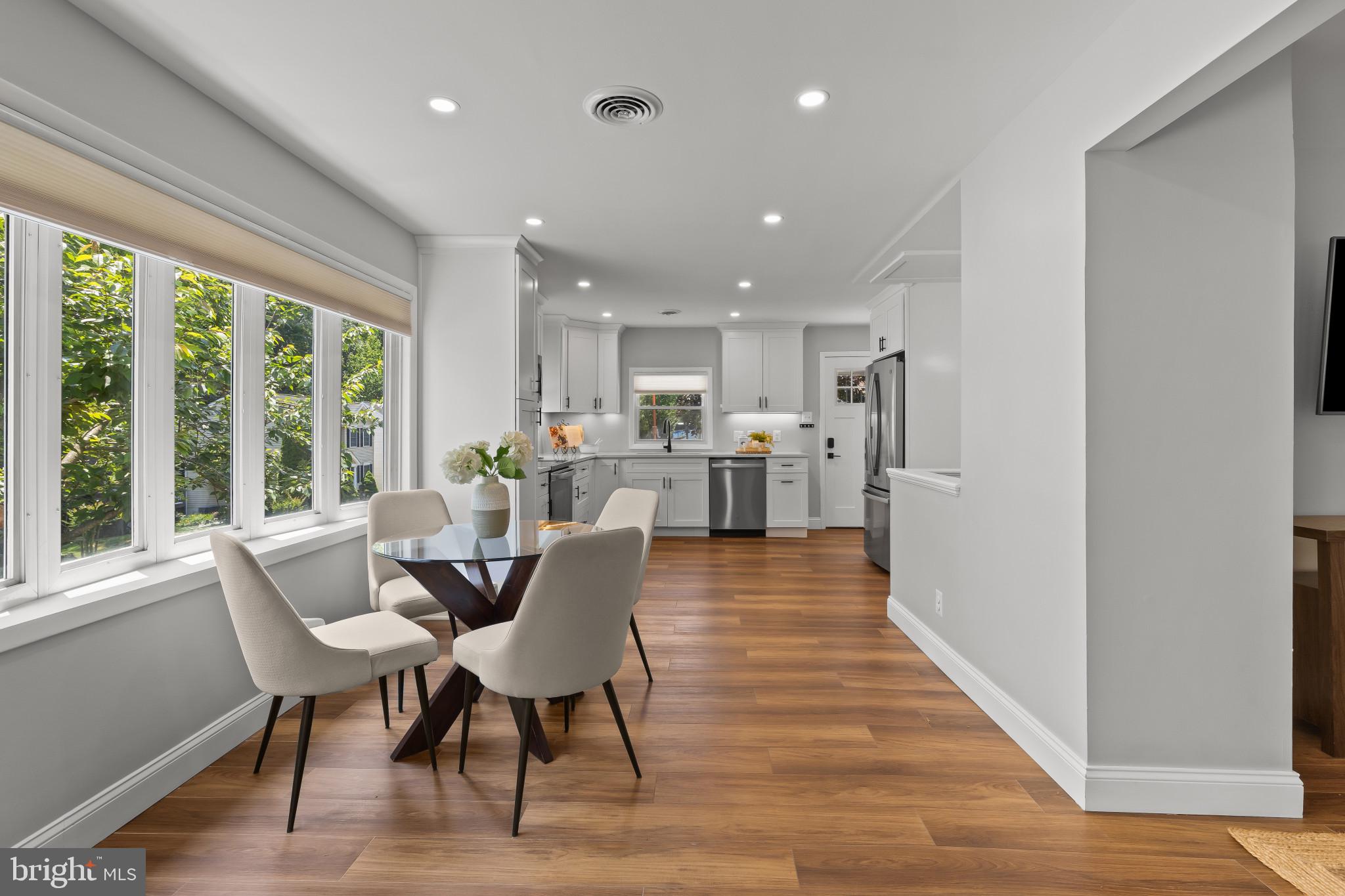 356 HICKORY TRAIL