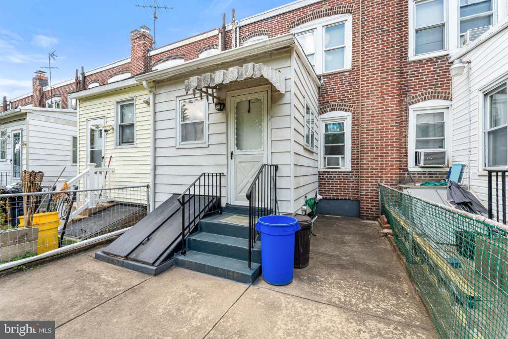 Photo of 222 Cedar Avenue, OAKLYN, NJ 08107 (MLS # NJCD2121134)