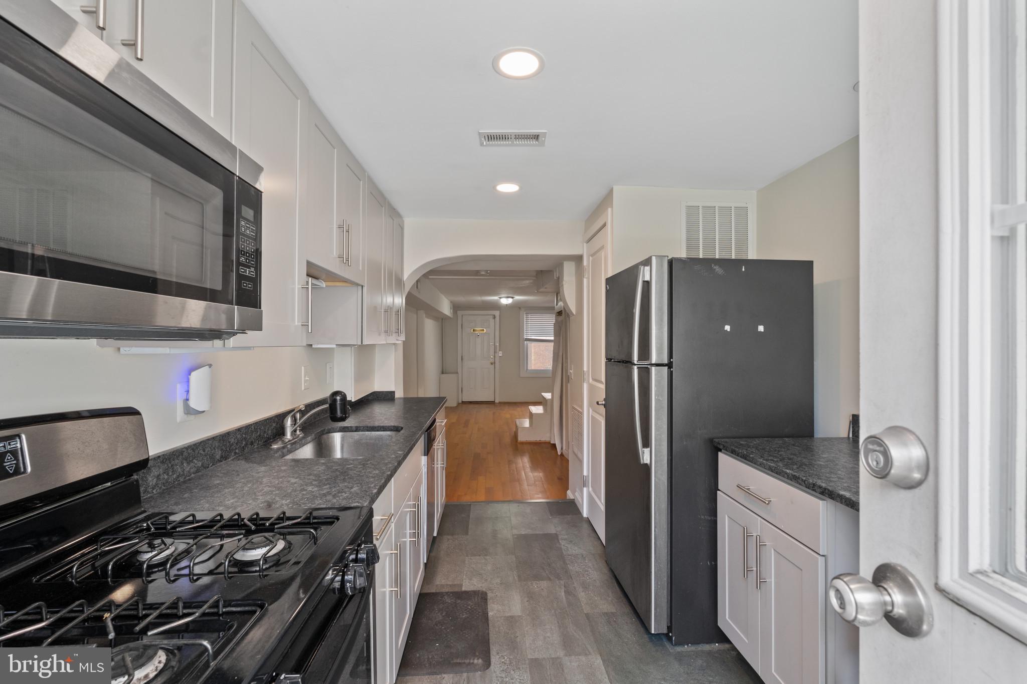 FELLS POINT HISTORIC DISTRICT - Residential