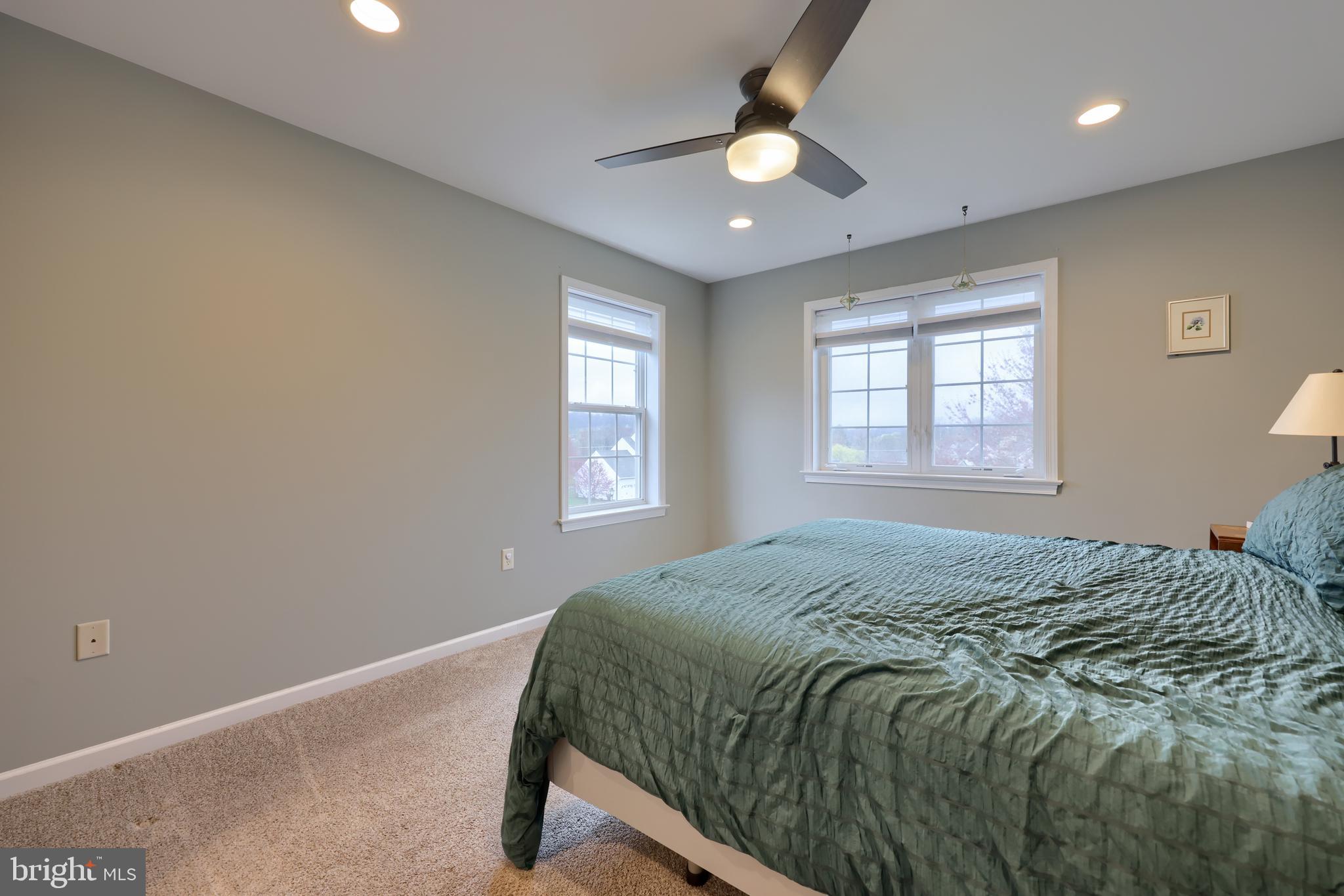 HILLS OF WATERFORD - Residential