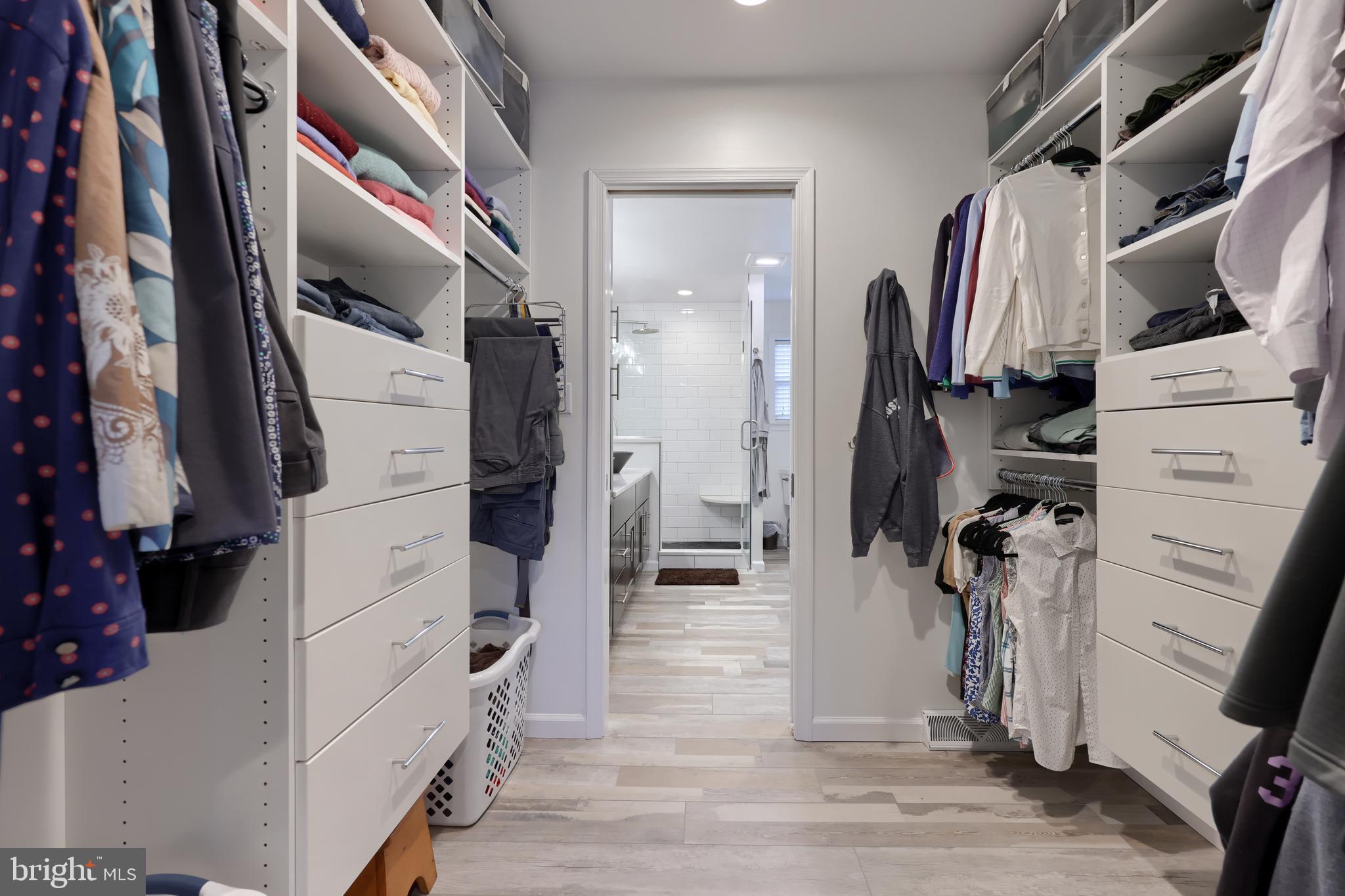 HILLS OF WATERFORD - Residential