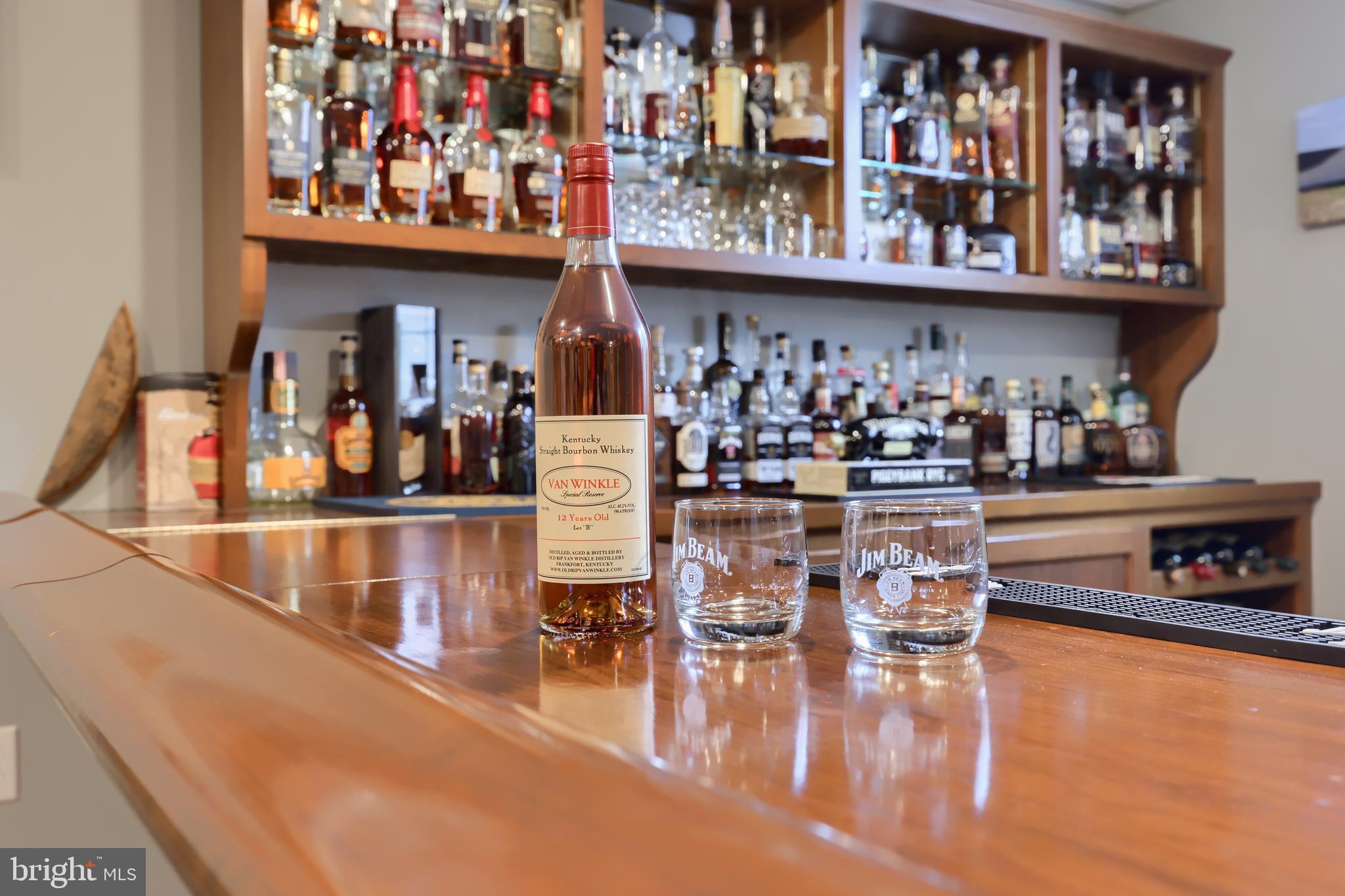 HILLS OF WATERFORD - Residential