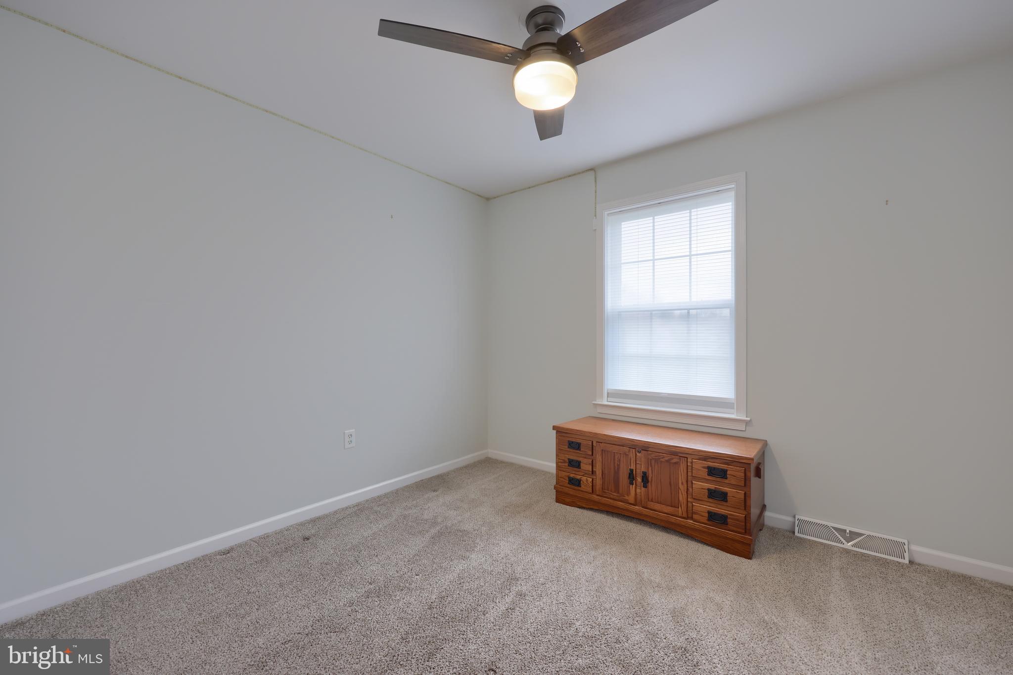 HILLS OF WATERFORD - Residential