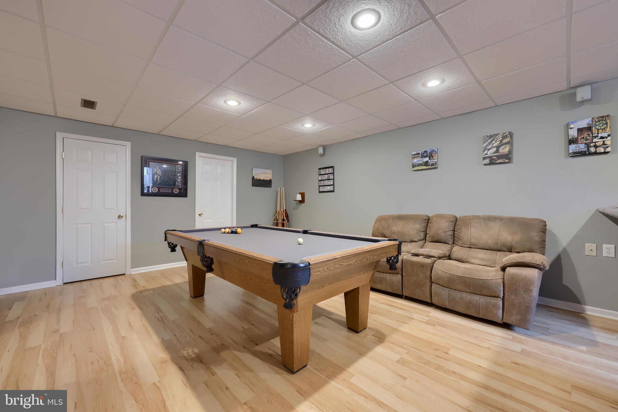 HILLS OF WATERFORD - Residential