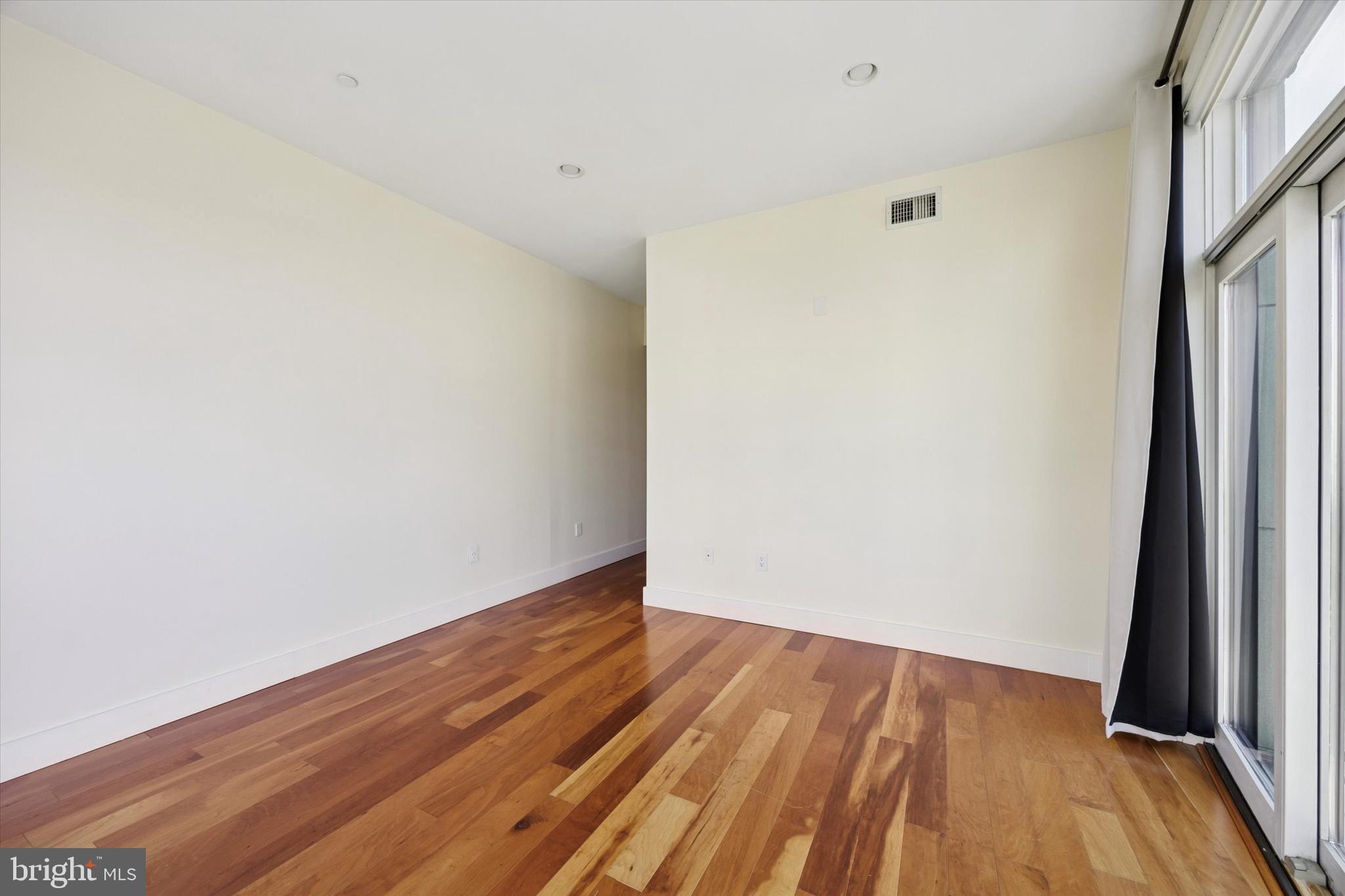 NORTHERN LIBERTIES - Residential Lease
