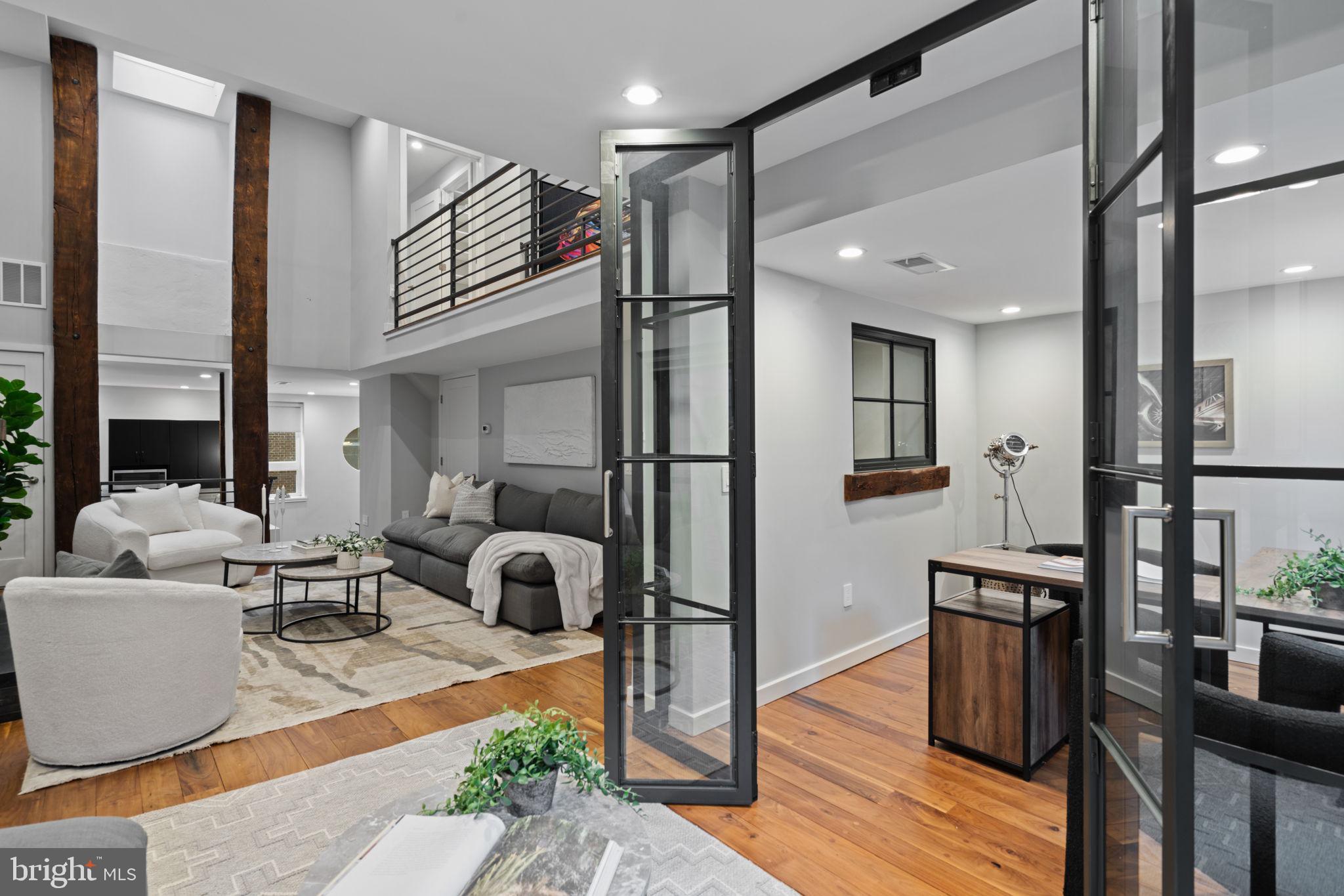 CENTER CITY - Residential