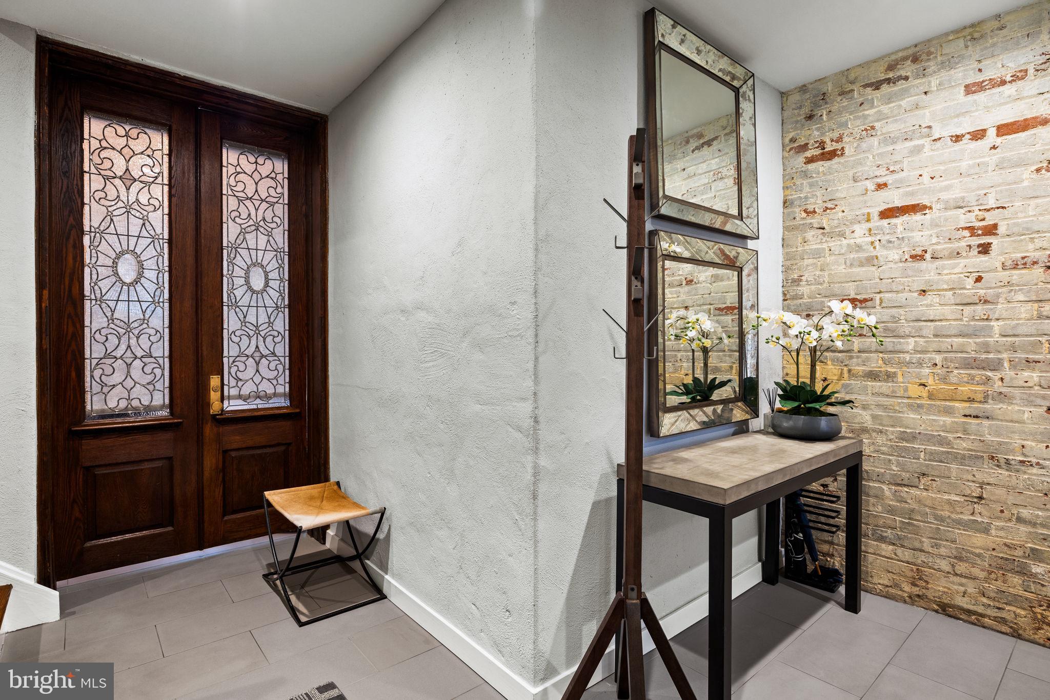 CENTER CITY - Residential