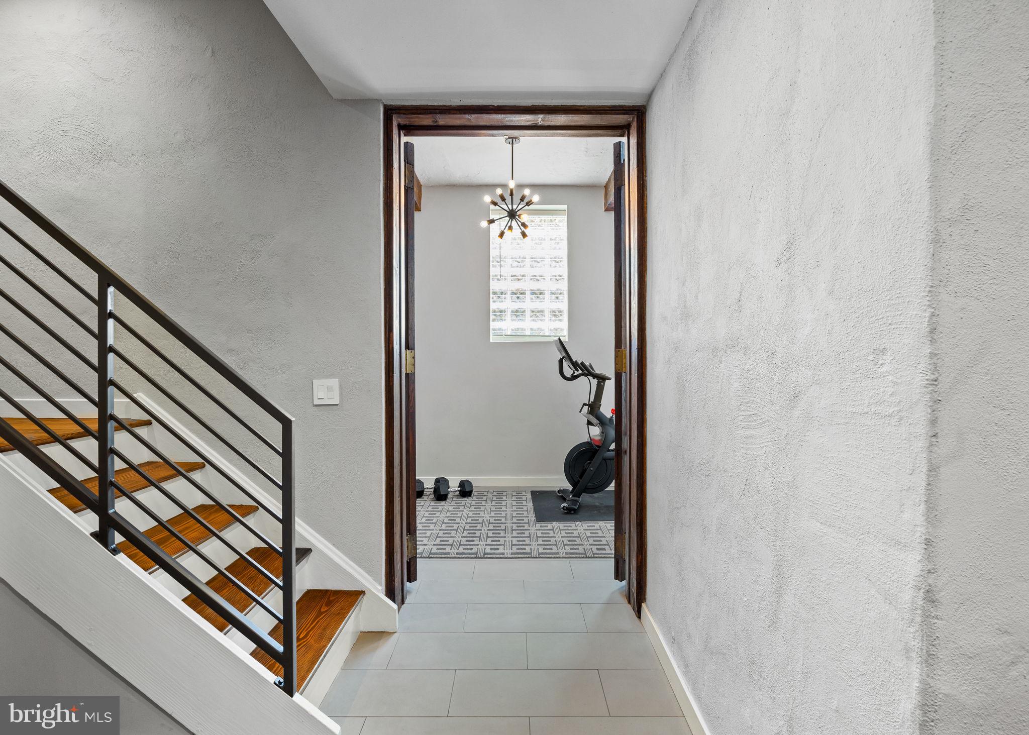 CENTER CITY - Residential