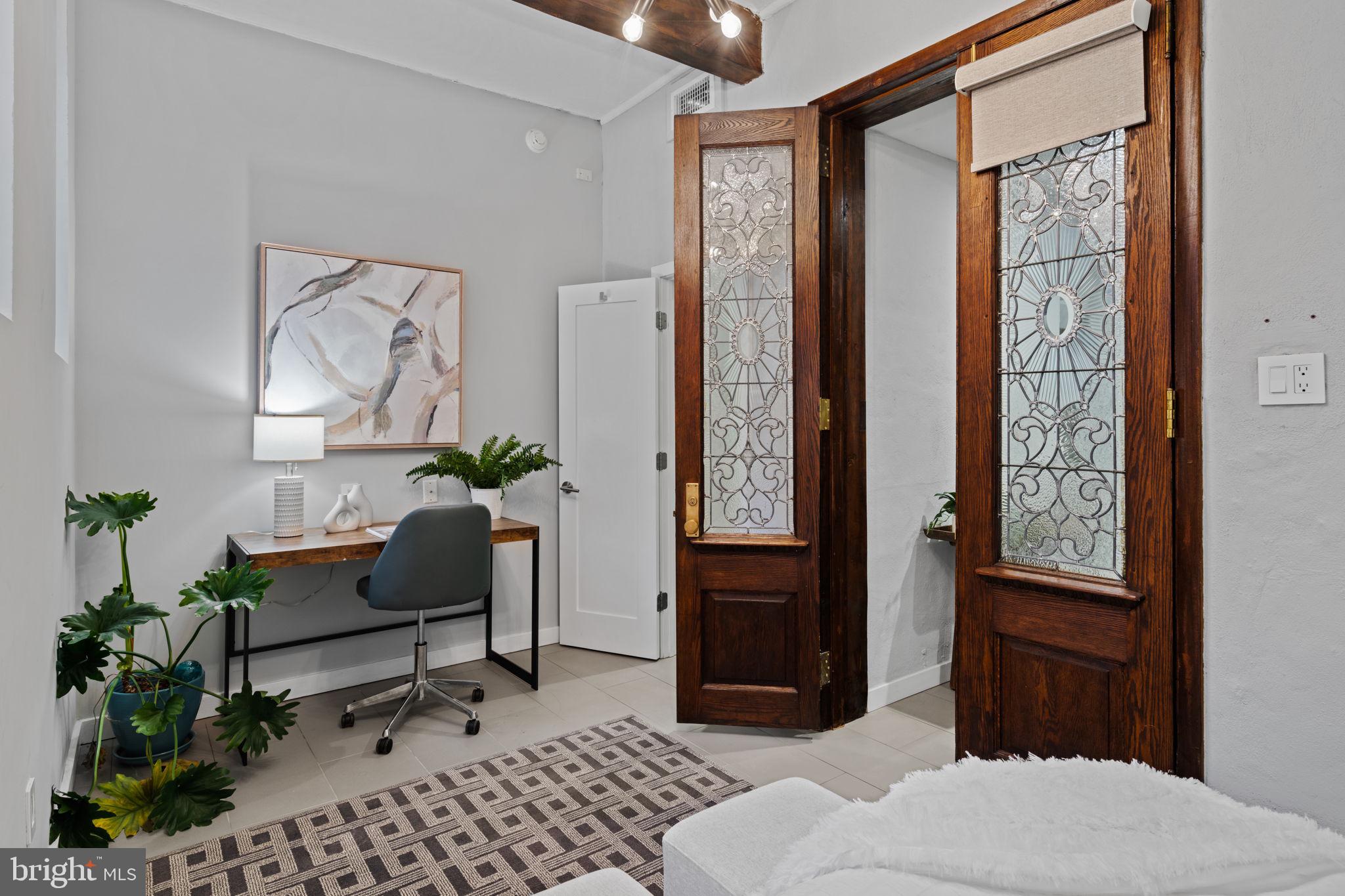 CENTER CITY - Residential