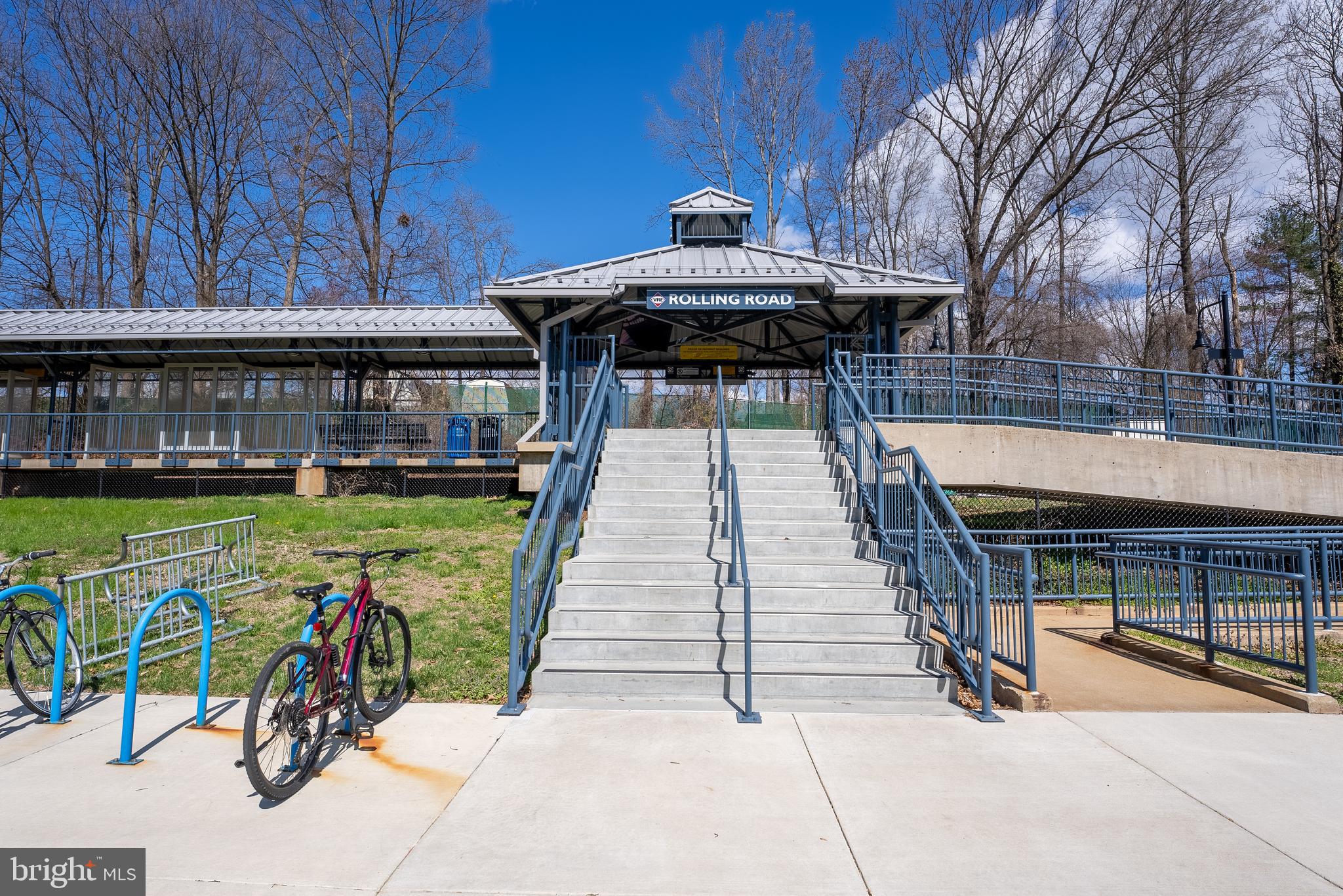 BURKE STATION SQUARE - Residential