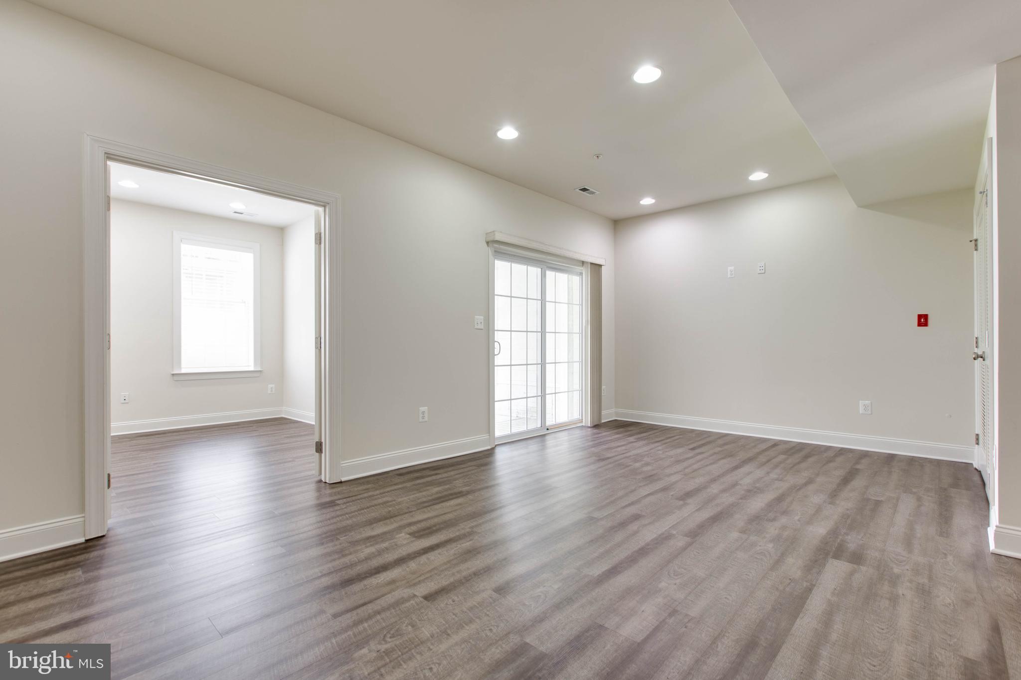 THE ENCLAVE AT ARUNDEL PRESERVE - Residential Lease