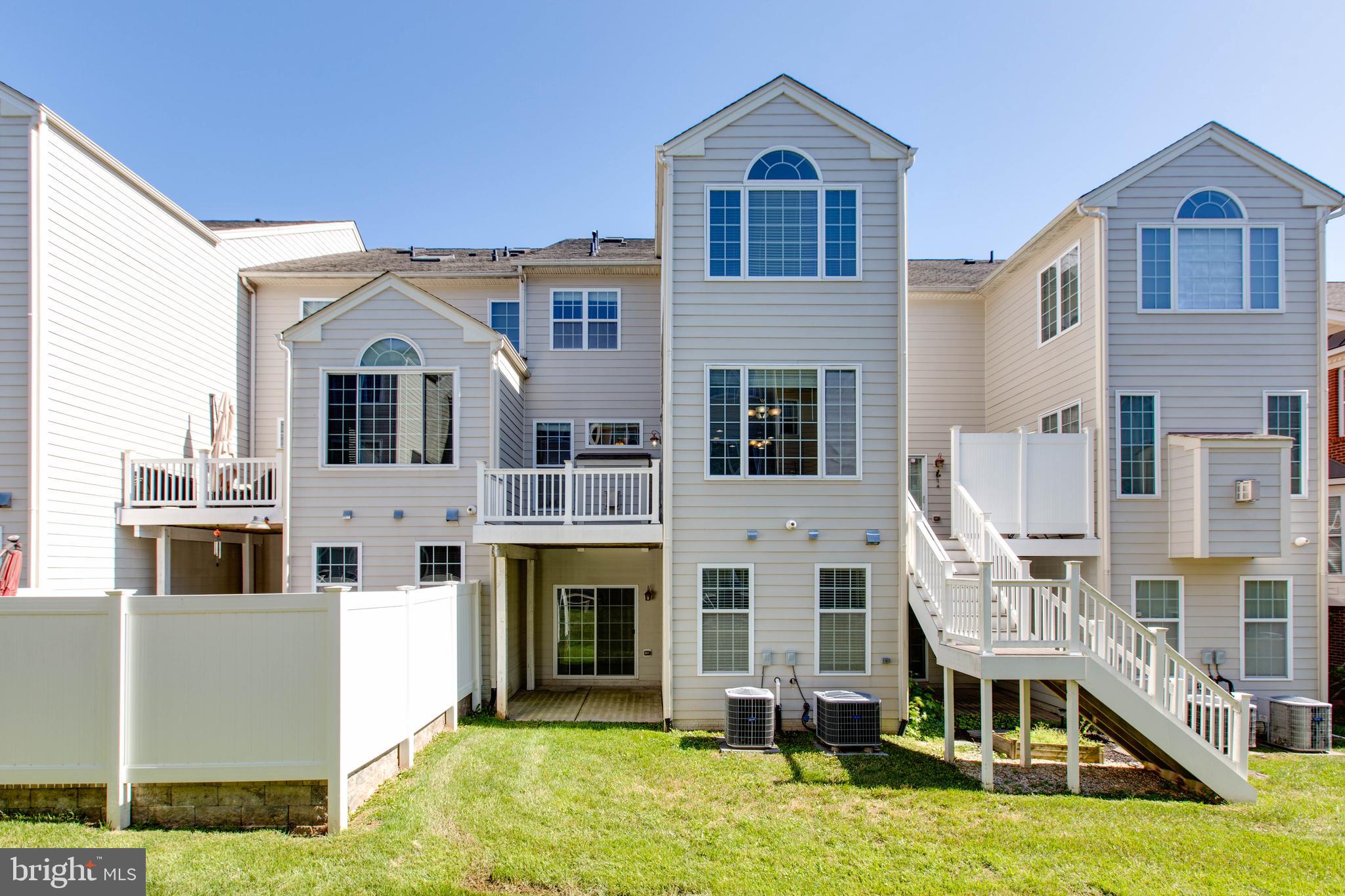 THE ENCLAVE AT ARUNDEL PRESERVE - Residential Lease