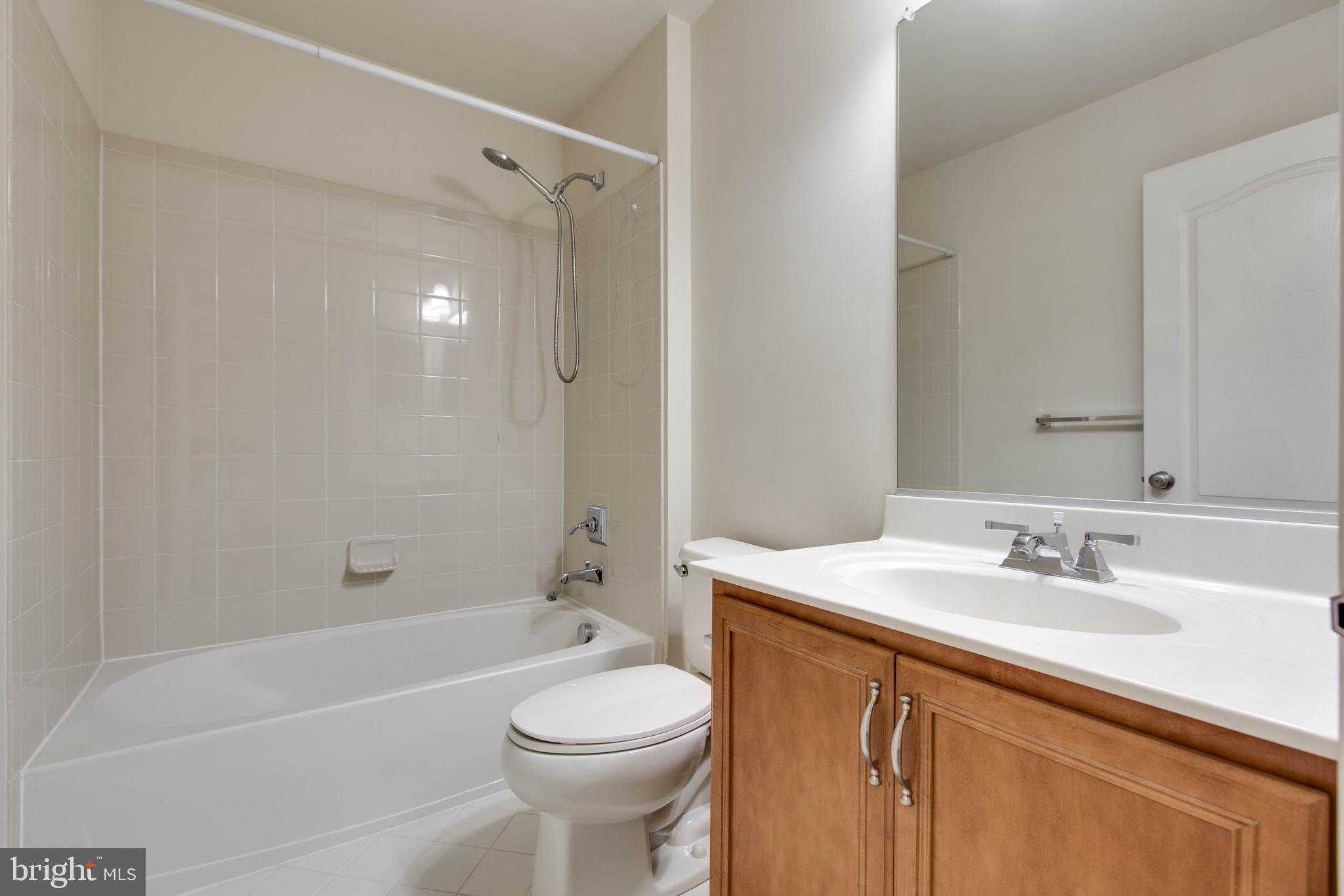 THE ENCLAVE AT ARUNDEL PRESERVE - Residential Lease