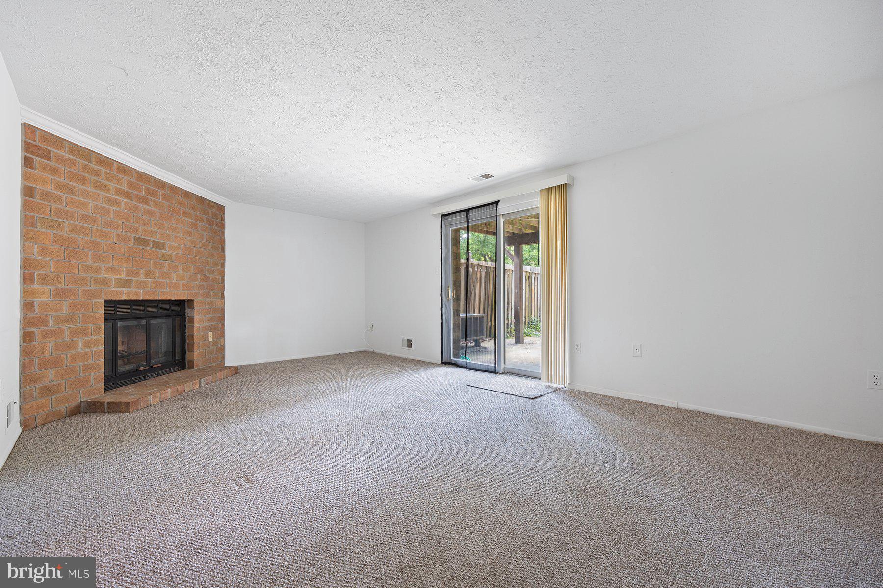 VILLAGE OF HICKORY RIDGE - Residential