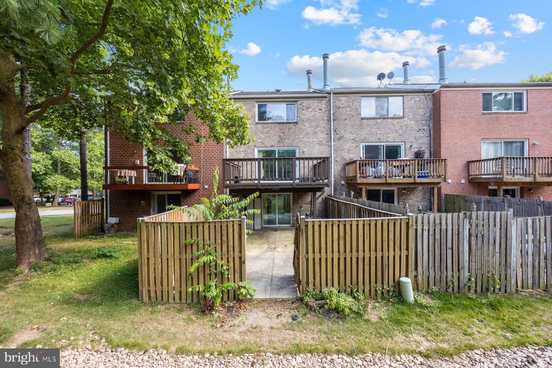 VILLAGE OF HICKORY RIDGE - Residential