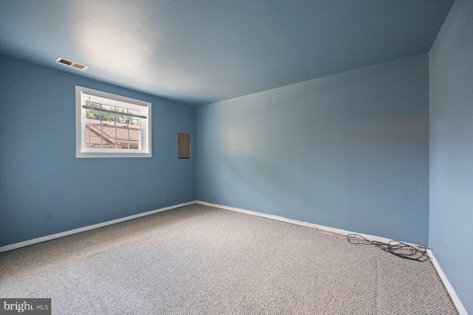 VILLAGE OF HICKORY RIDGE - Residential