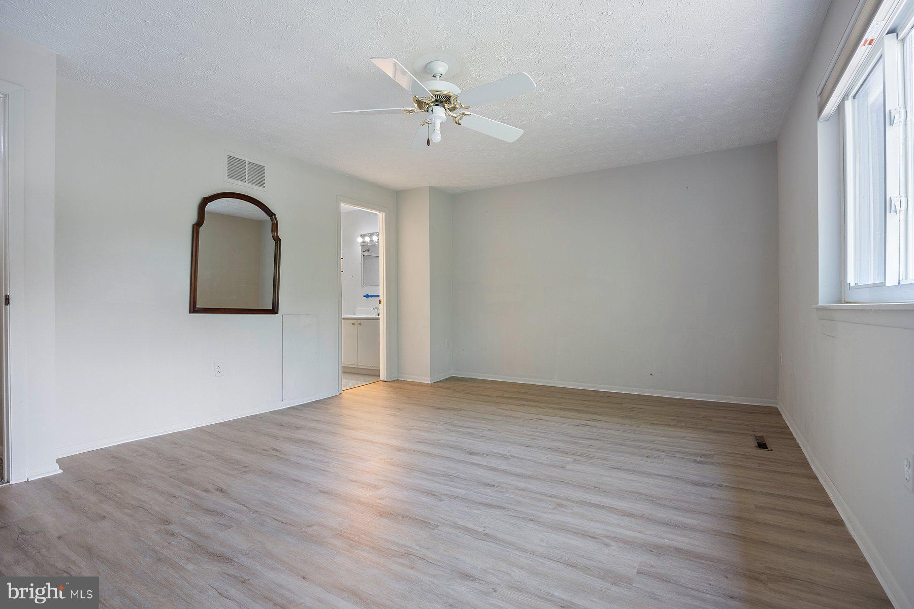 VILLAGE OF HICKORY RIDGE - Residential