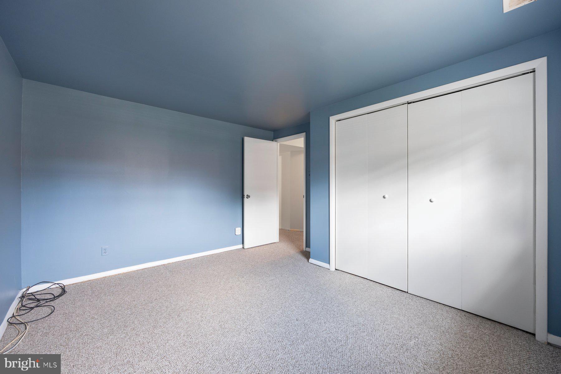 VILLAGE OF HICKORY RIDGE - Residential