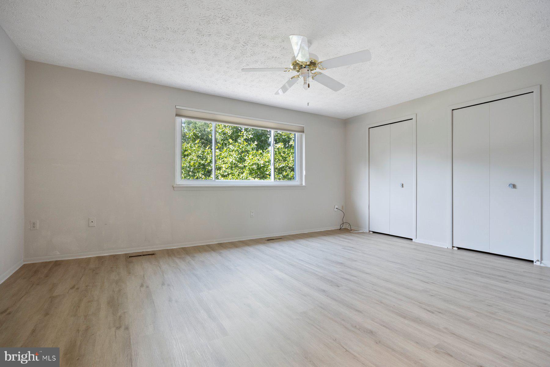 VILLAGE OF HICKORY RIDGE - Residential