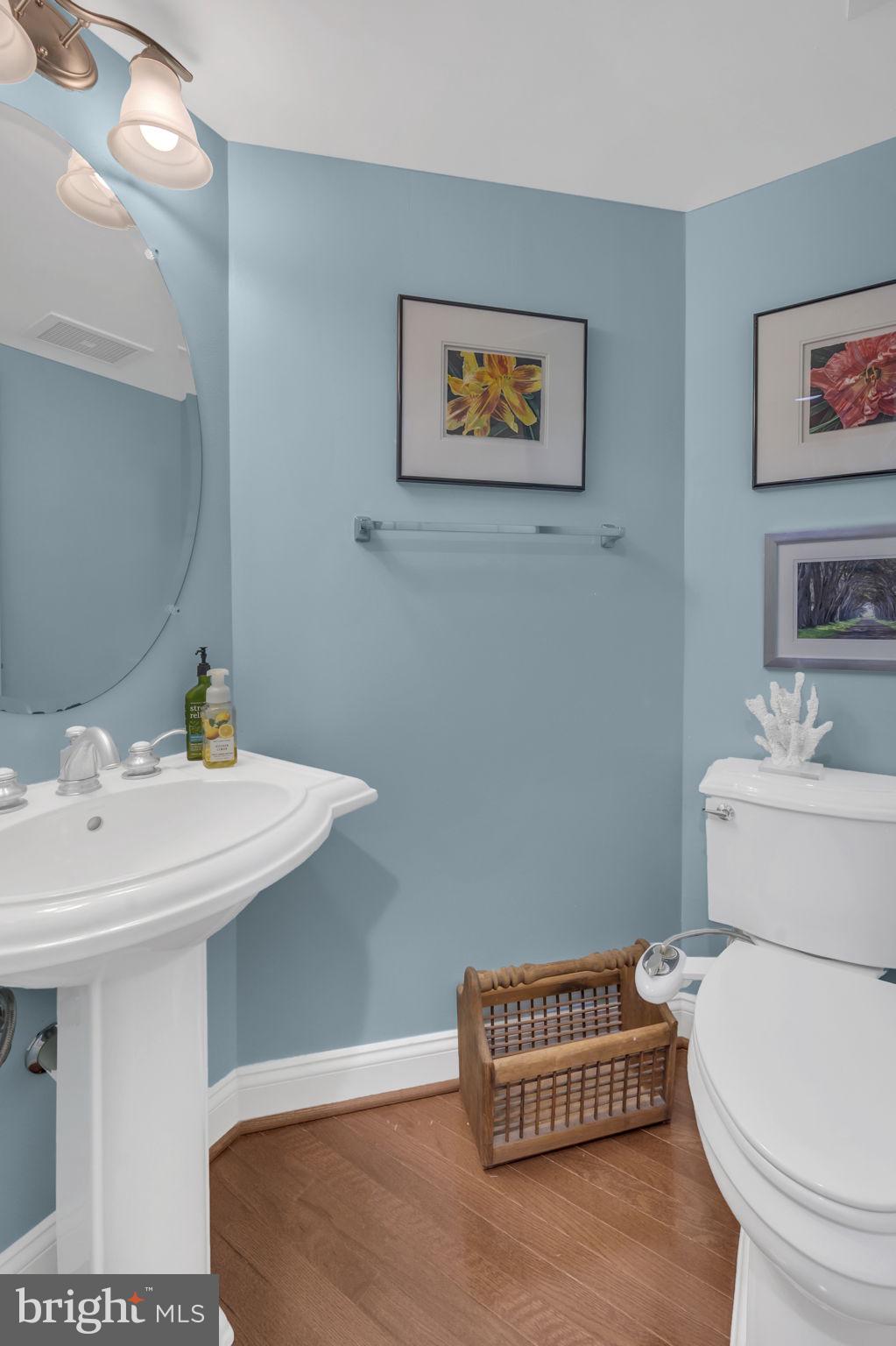 OLD TOWN ALEXANDRIA - Residential Lease