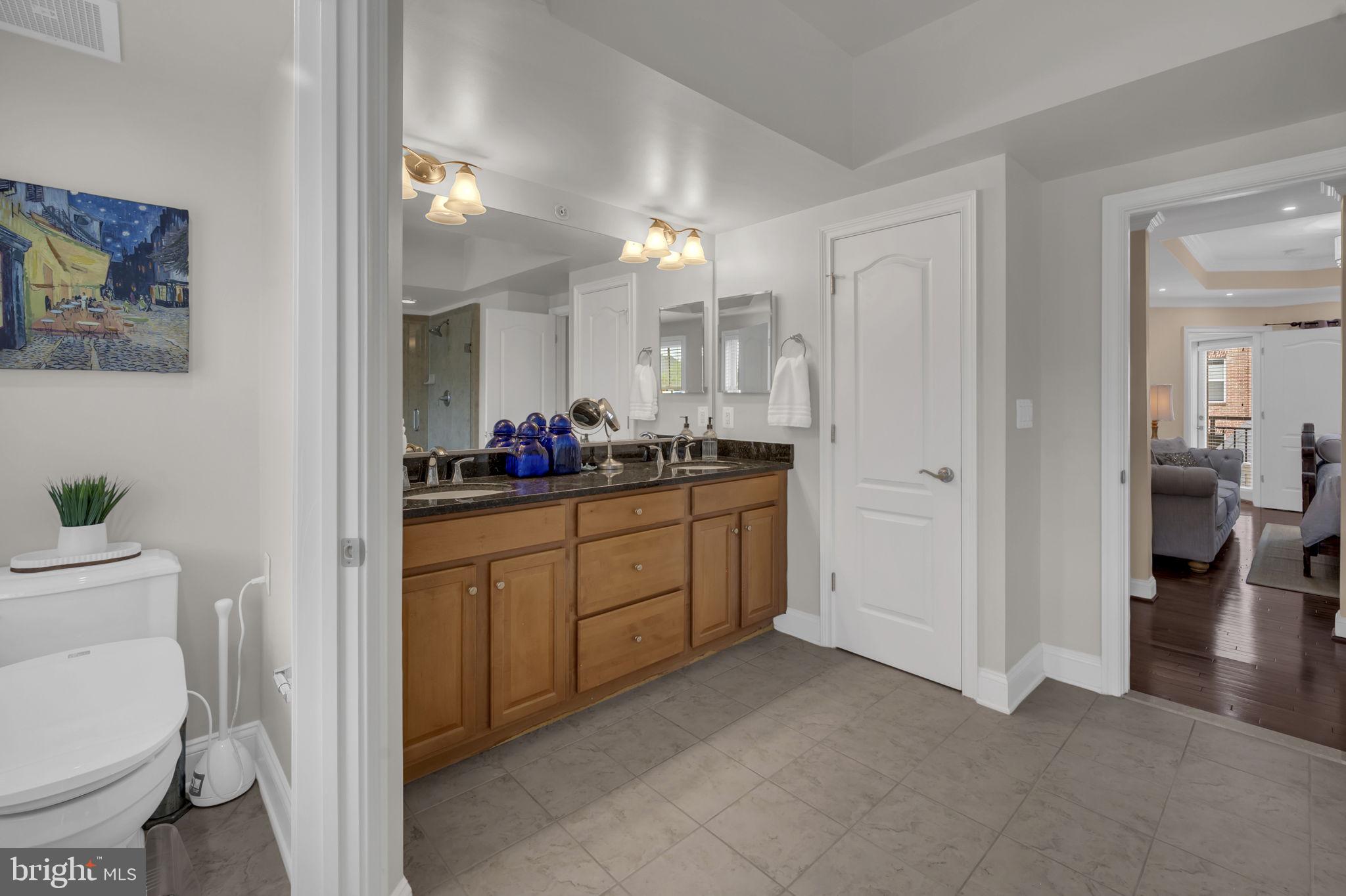 OLD TOWN ALEXANDRIA - Residential Lease