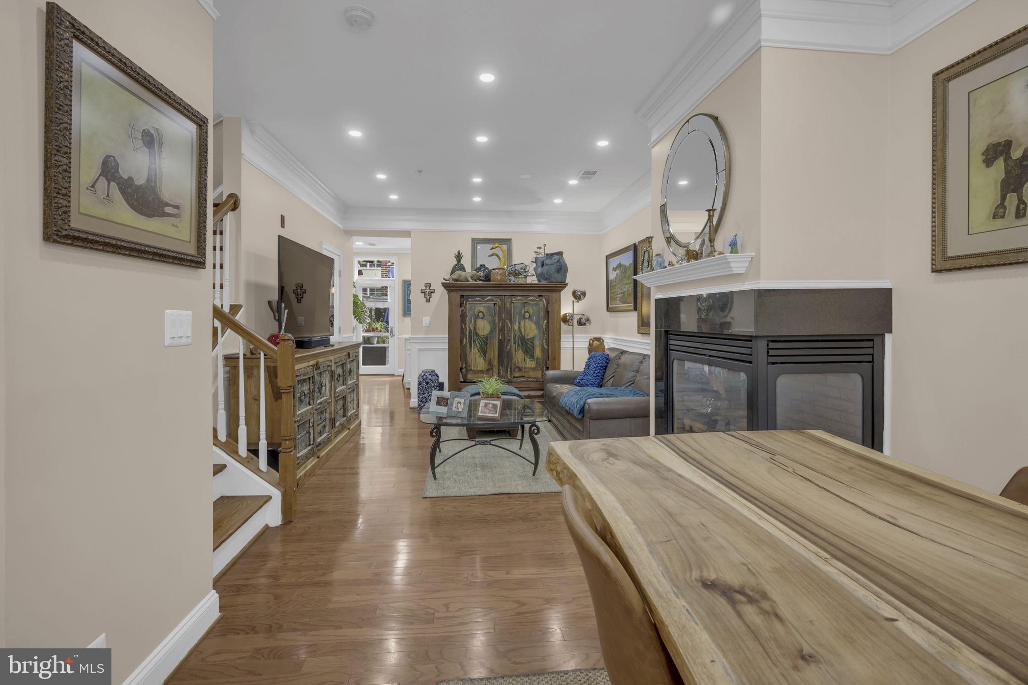 OLD TOWN ALEXANDRIA - Residential Lease