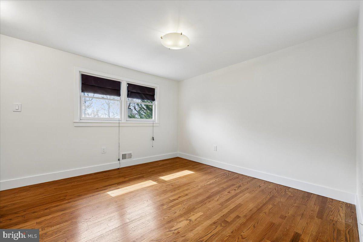 KENWOOD PARK - Residential