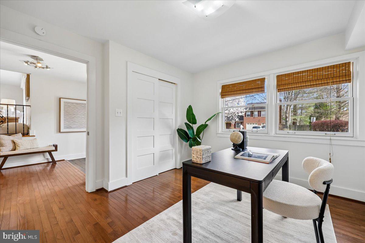 KENWOOD PARK - Residential