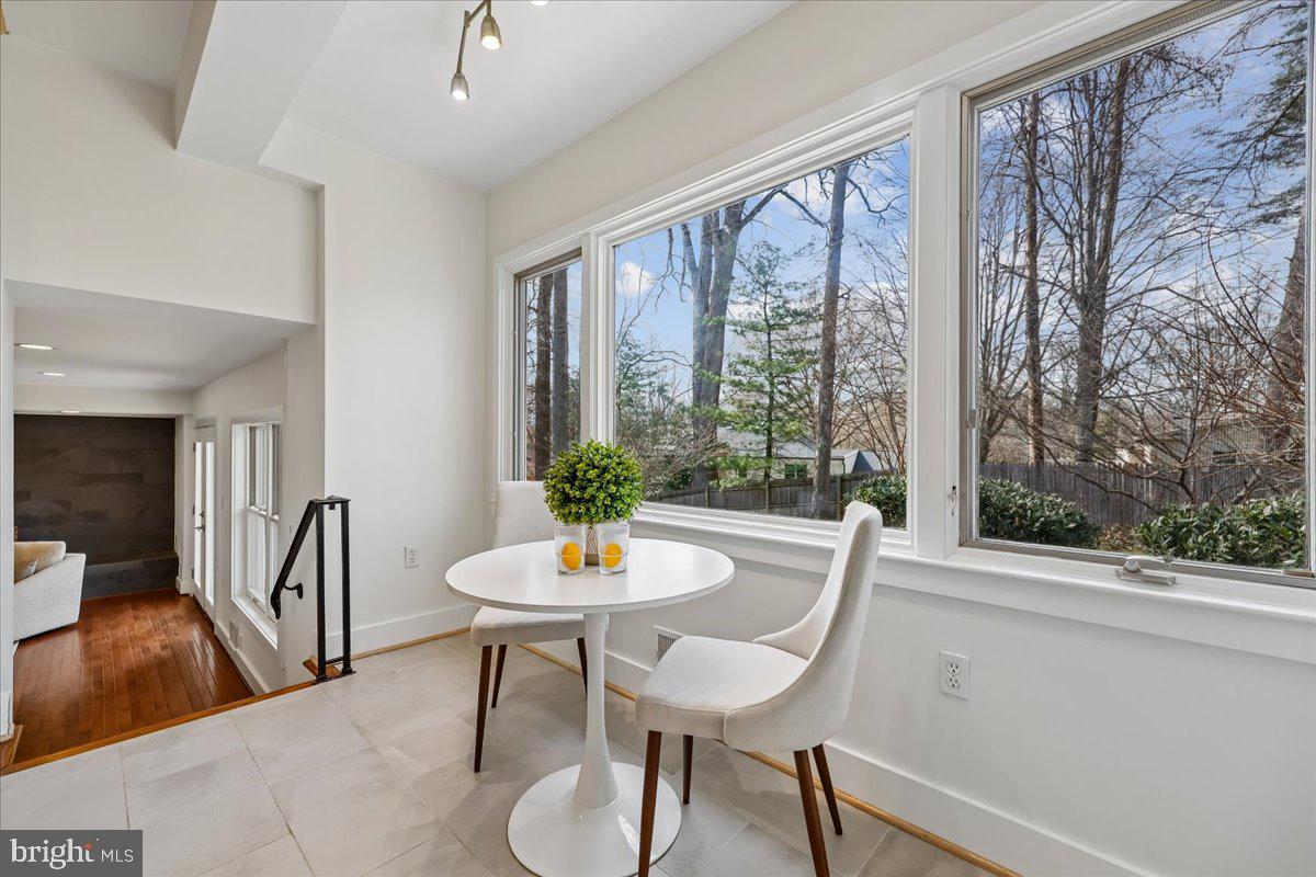 KENWOOD PARK - Residential