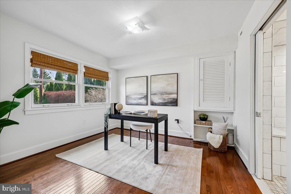 KENWOOD PARK - Residential