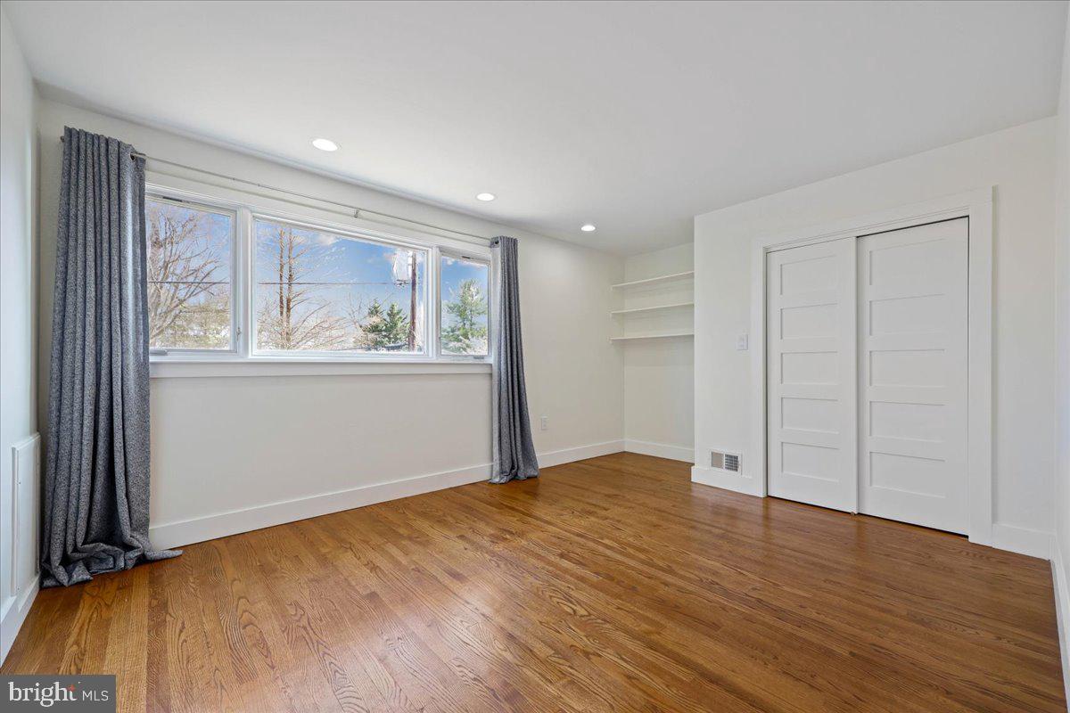 KENWOOD PARK - Residential