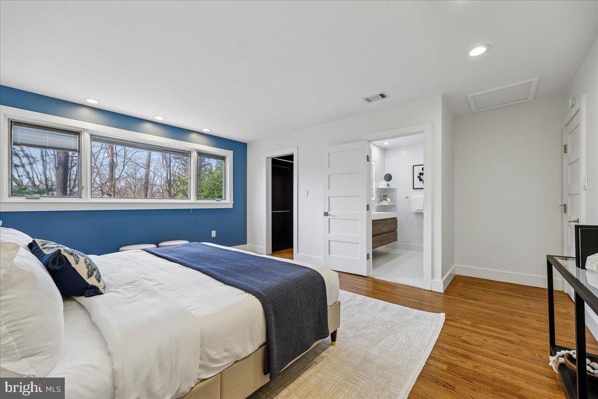 KENWOOD PARK - Residential