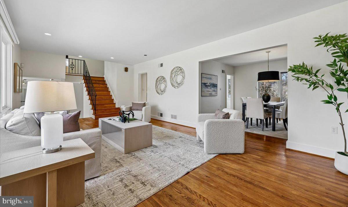 KENWOOD PARK - Residential