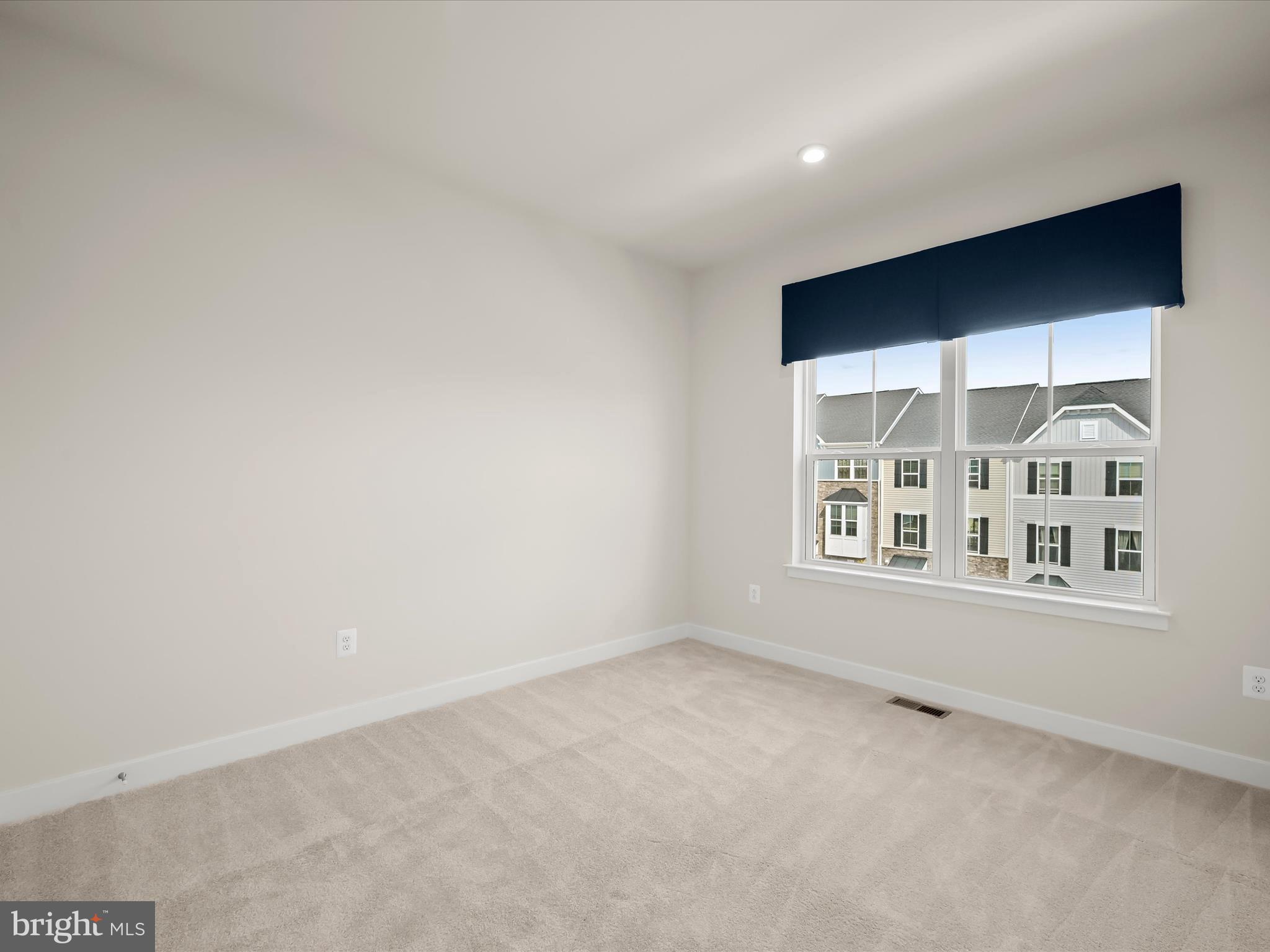 WELLINGTON FARMS - Residential