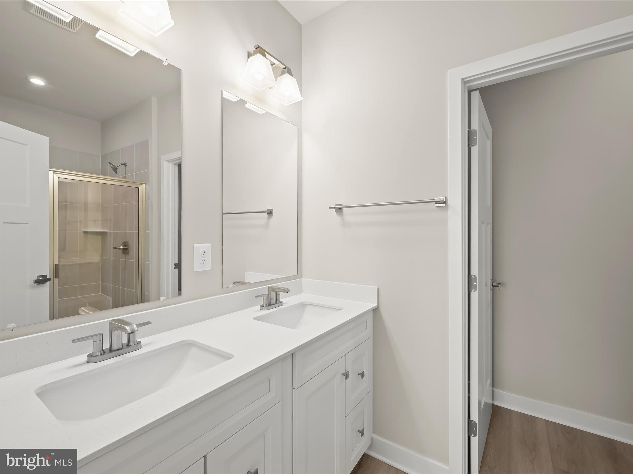 WELLINGTON FARMS - Residential