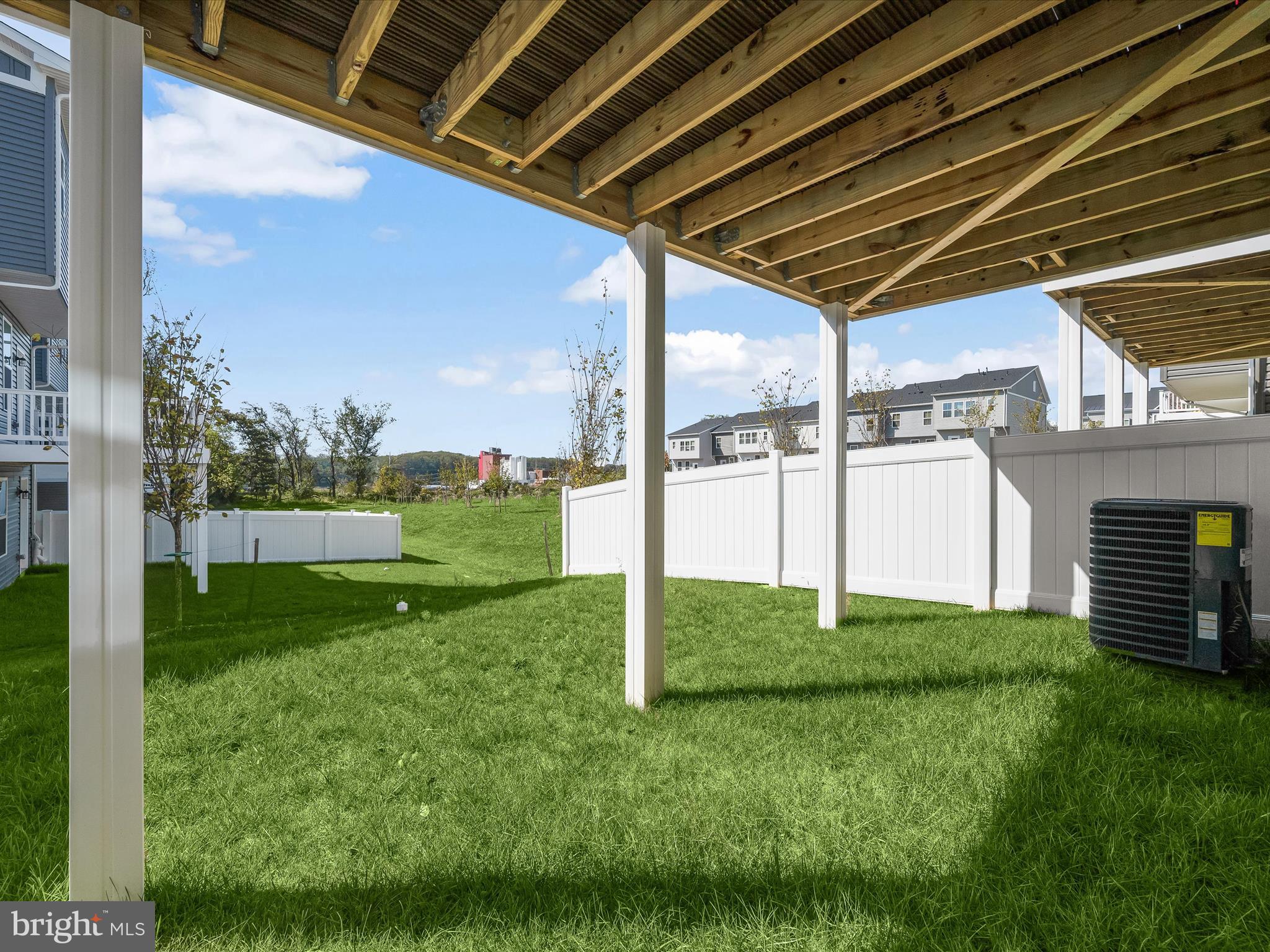 WELLINGTON FARMS - Residential