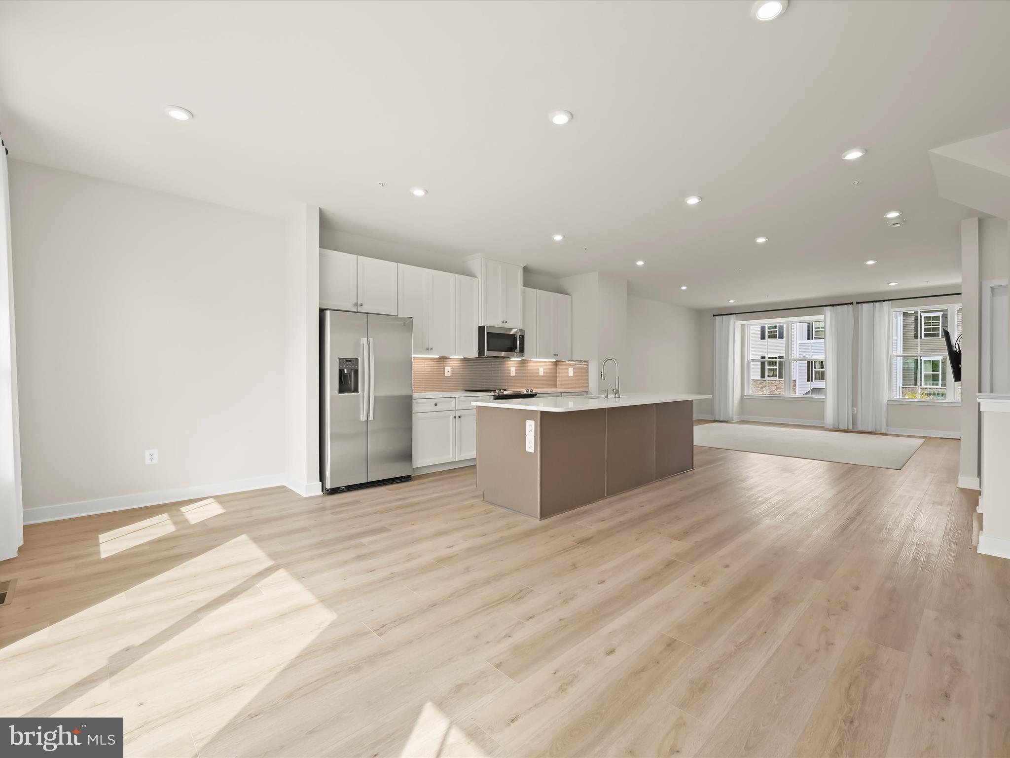 WELLINGTON FARMS - Residential