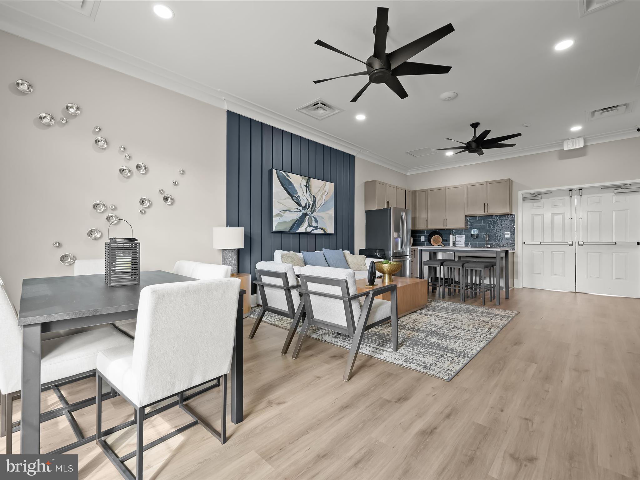 WELLINGTON FARMS - Residential