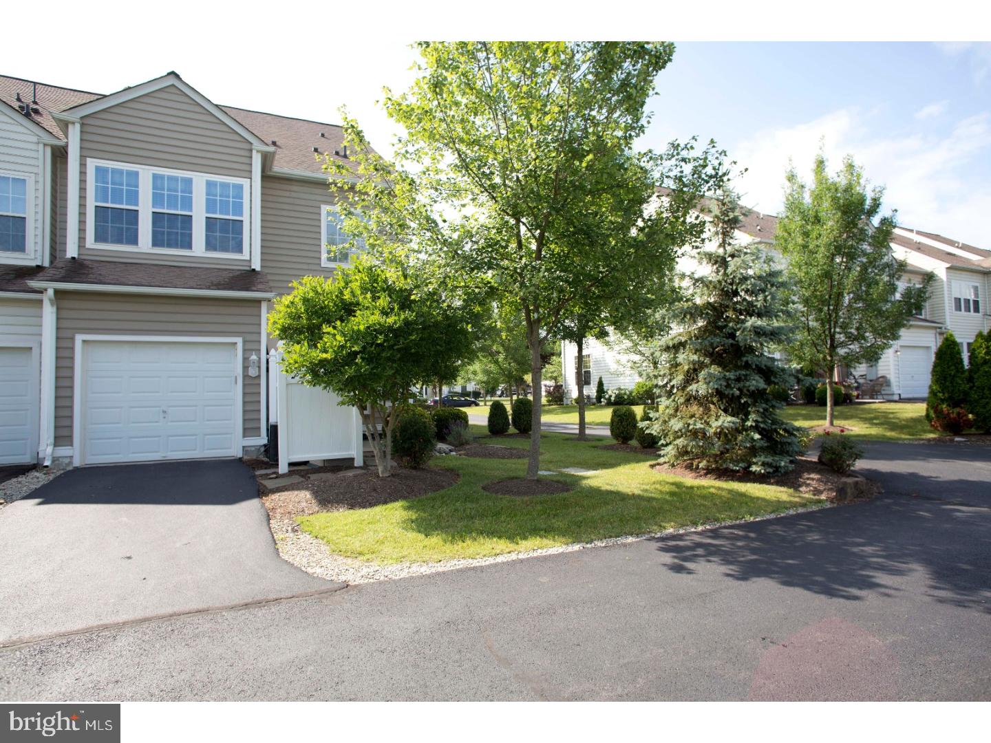 BEDMINSTER SQUARE - Residential