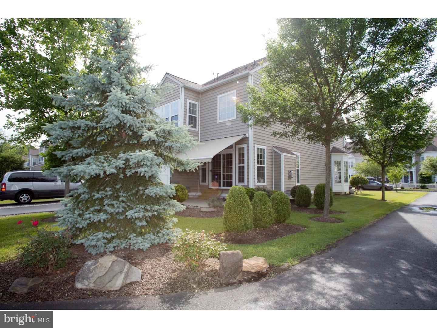 BEDMINSTER SQUARE - Residential