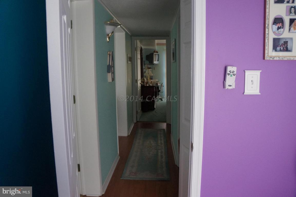 BAYSIDE KEYS - Residential