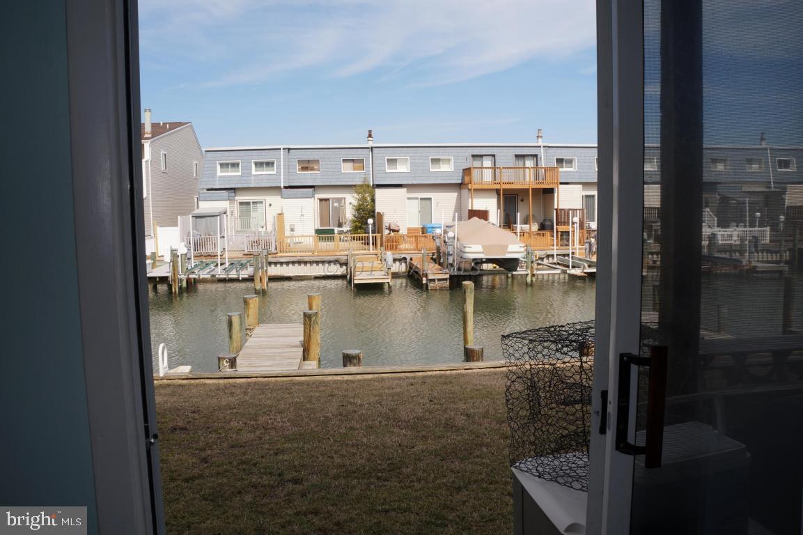 BAYSIDE KEYS - Residential