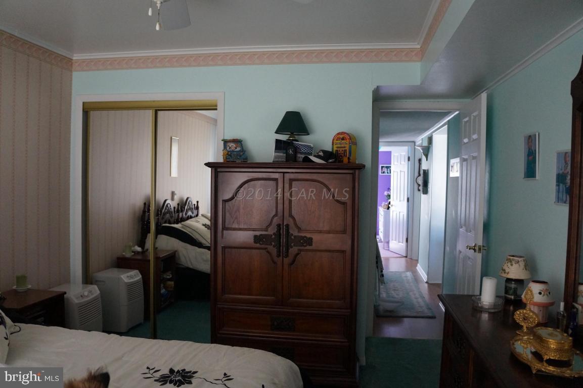 BAYSIDE KEYS - Residential