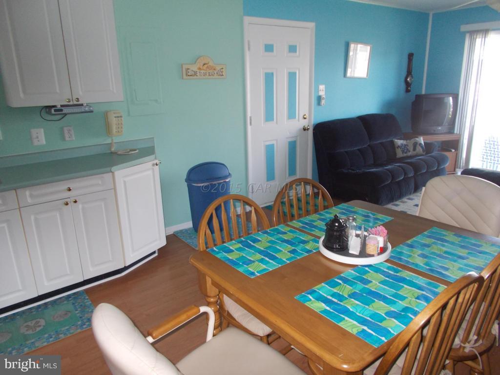 BAYSIDE KEYS - Residential