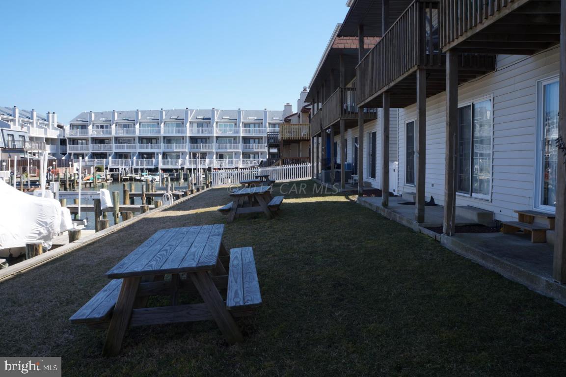 BAYSIDE KEYS - Residential