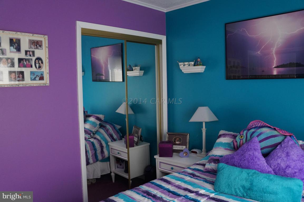 BAYSIDE KEYS - Residential