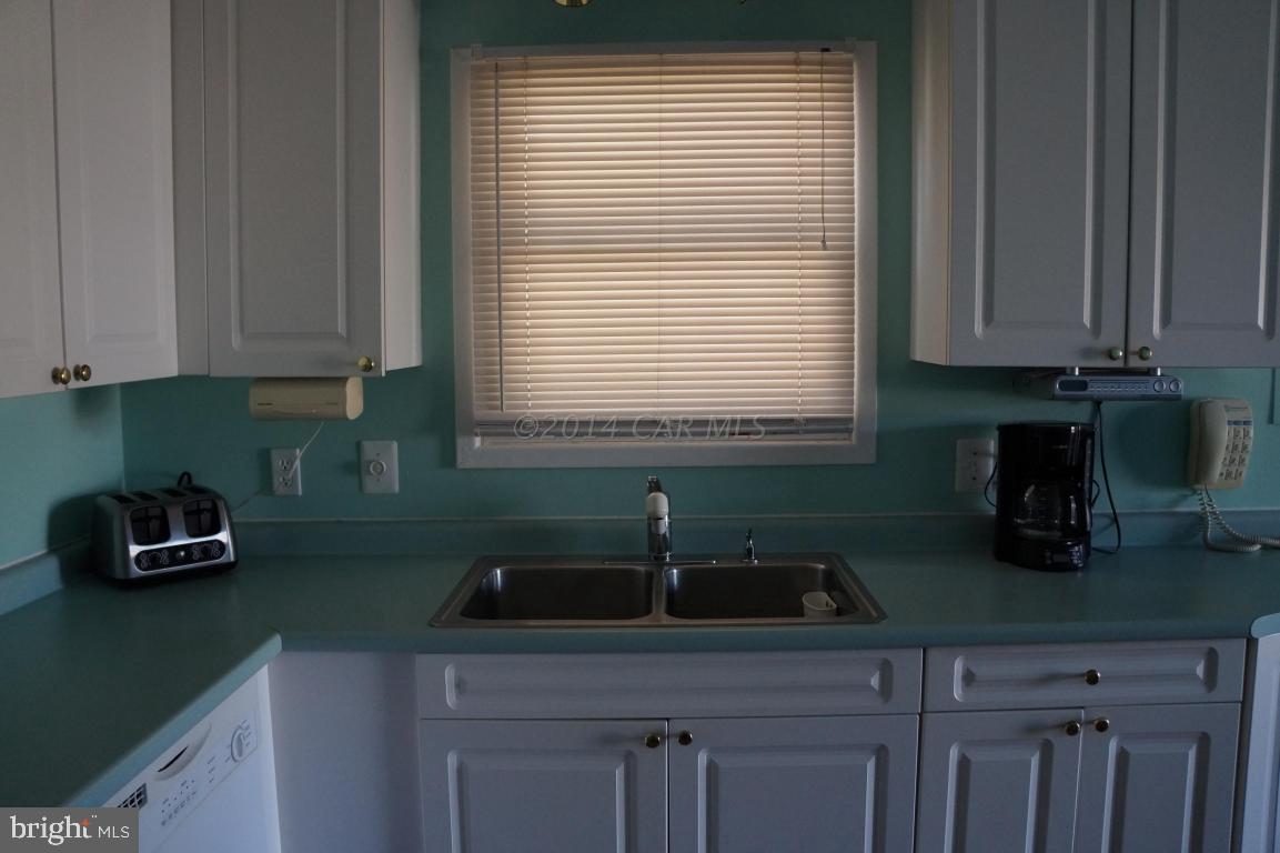 BAYSIDE KEYS - Residential